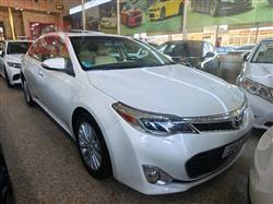 تويوتا أفالون